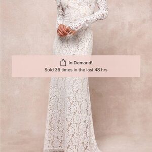 NWT Elegant White Lace Long Sleeve Wedding Dress
